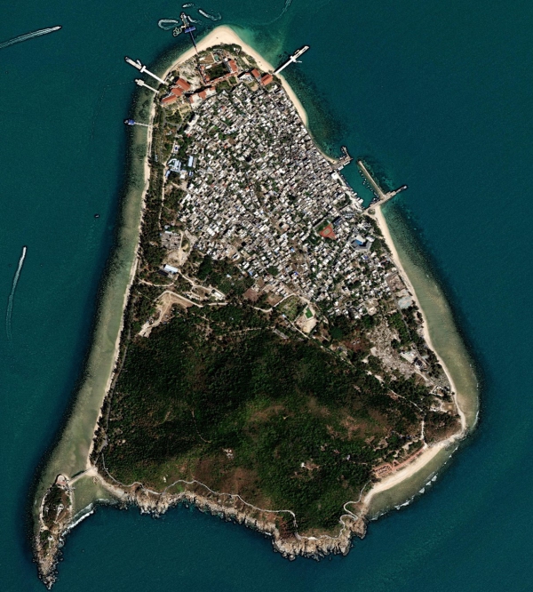 西岛遥感卫星影像图（海岛北侧为渔村） 摄于2021年